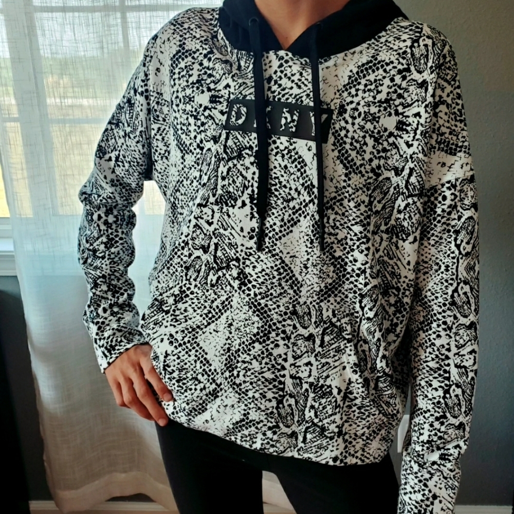 Hoodie for woman brand new👍